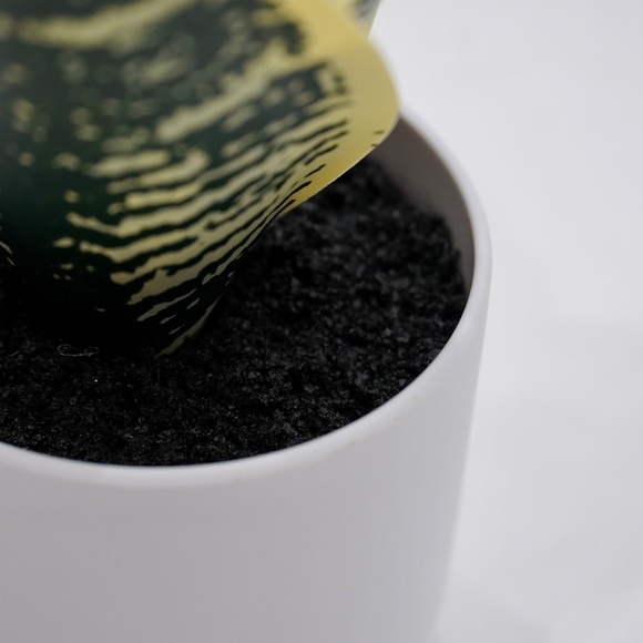 1 PC Fake Snake Plant In Pot Artificial Faux Plant - Picture 4 of 8